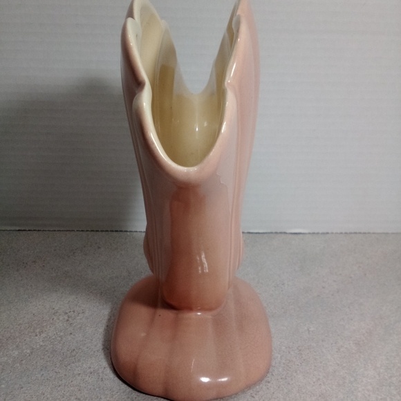 Vintage Red Wing Pottery Sea Shell Vase - Picture 3 of 5